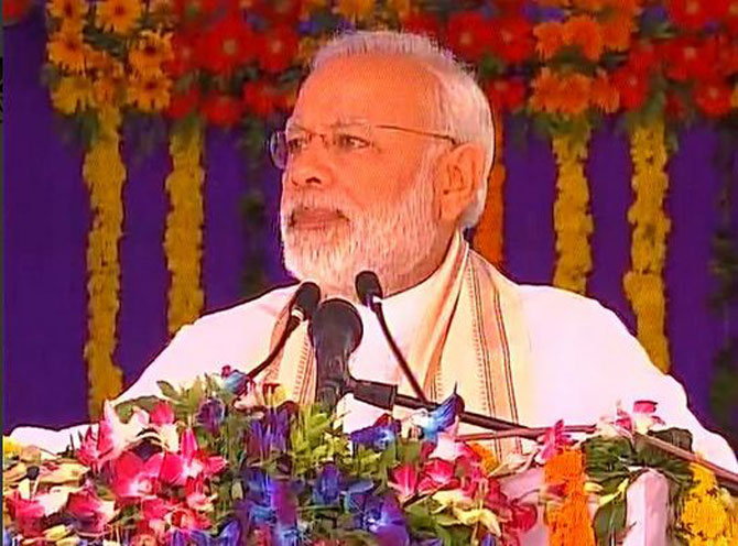 modi_in_surat