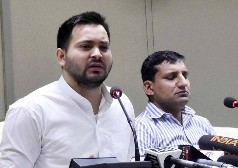 हमारी तीन पीढ़ियों ने देख ली CBI रेड : तेजस्वी यादव