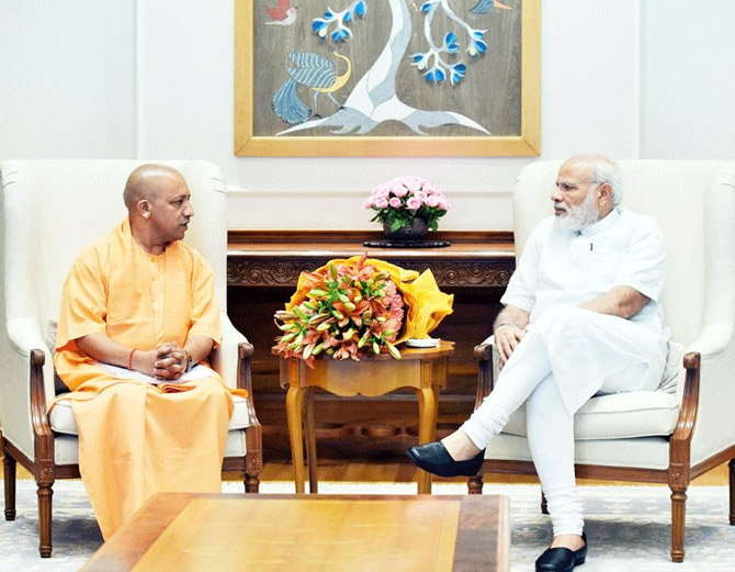 yogi-with-modi